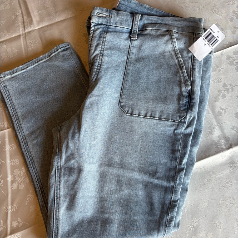 Jen 7 size 16 Light Wash Ankle & Cropped Women’s Jeans - Light Blue